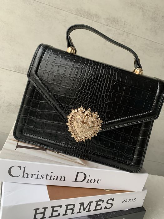 Женская сумка в наличии