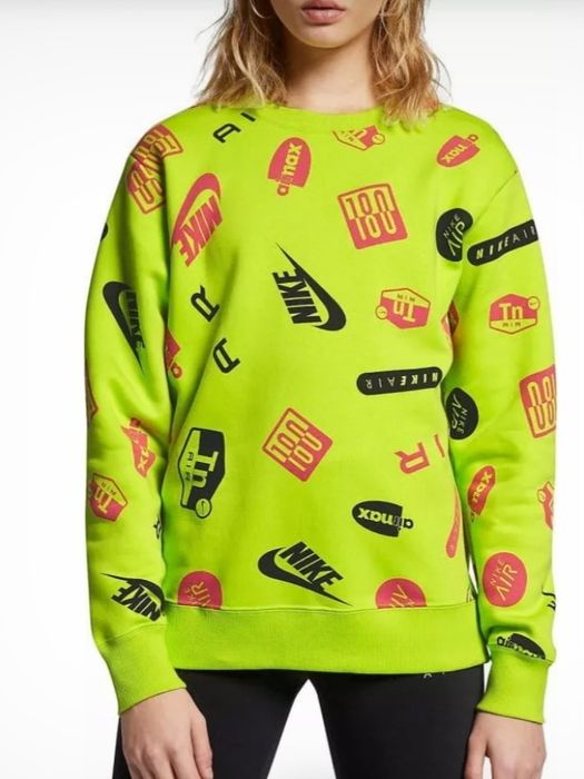 Nike оригинално дамско hoodie М размер