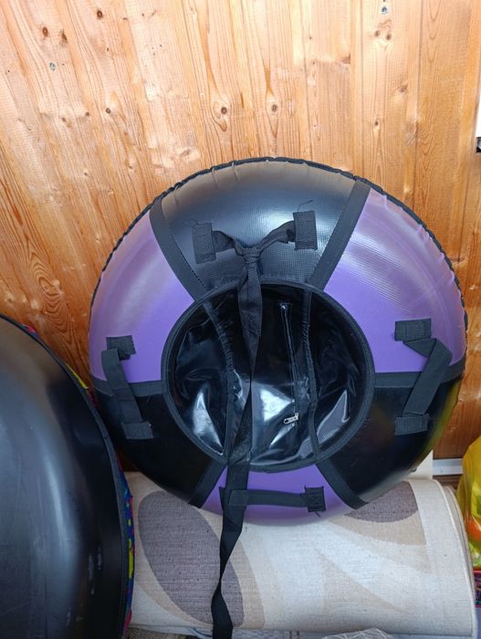 Продам тюбинги 70 см