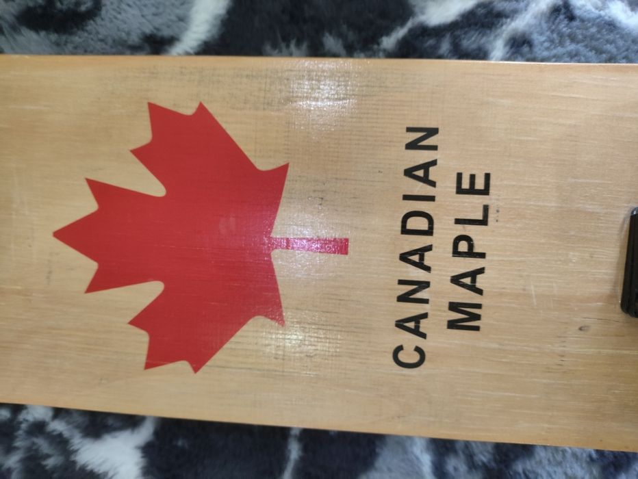 Скейтборд Canadian maple