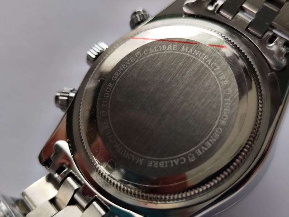 ceas Tudor sigilat