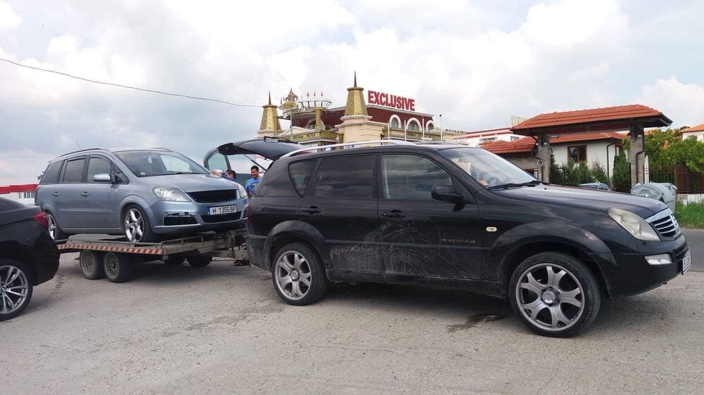 Продавам авто платформа