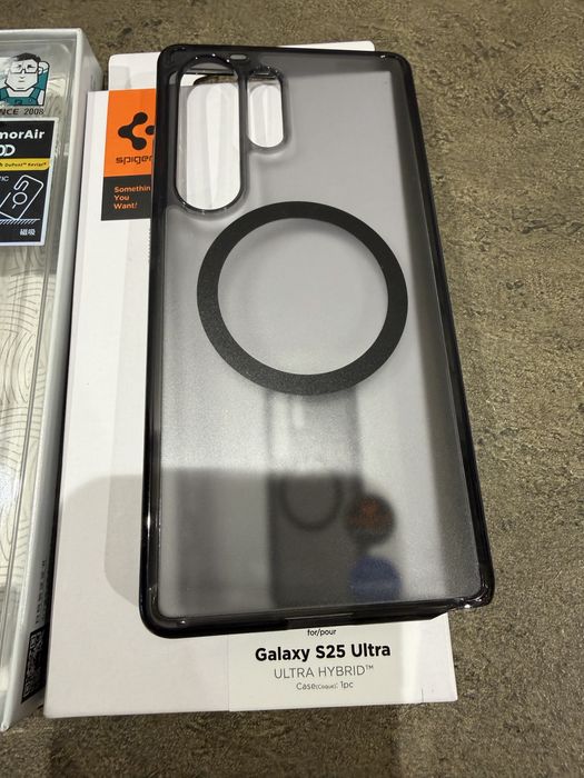Spigen/Benks Samsung s25 Ultra