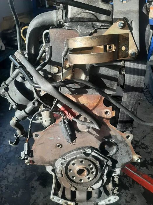 motor complet cu pompa si injectoare rtj 1.8 tddi ford fiesta 4