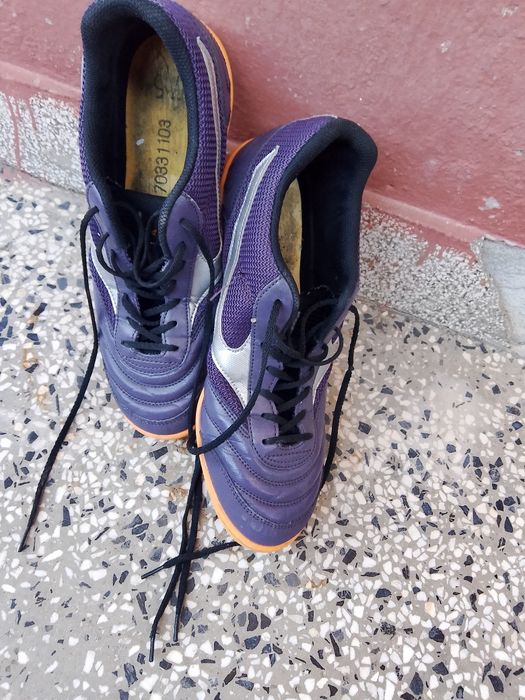 Маратонки Mizuno