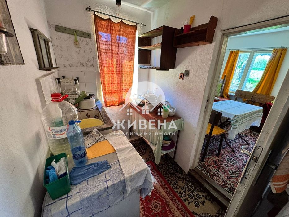 Къща в Добрич, област-с.Одринци площ 90 цена 53000