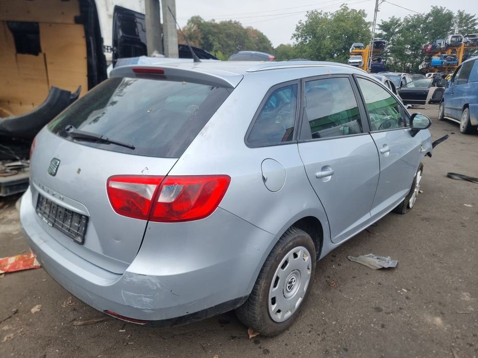 Dezmembrez Seat Ibiza 4 (6J) (2008 - 2012), 1.6 tdi CAYB, manual, CAYB