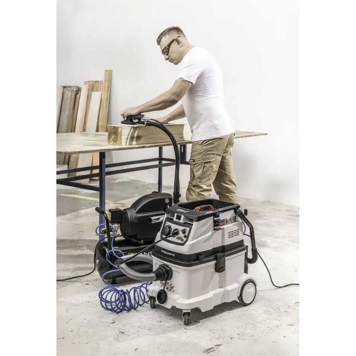 Строителна прахосмукачка Dedra DED6609P, 1600W, 40l