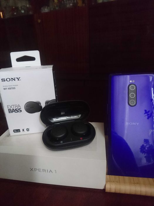 Телефон Sony Xperia 1