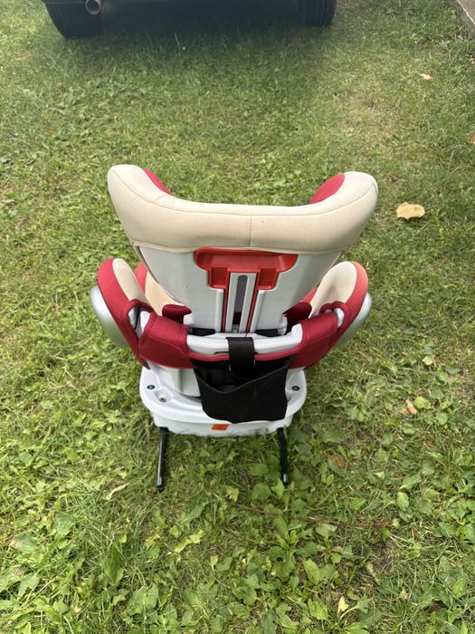 Scaun auto Hapi cu sistem ISOFIX – stare foarte bun