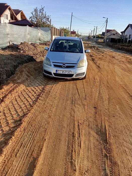 Vând sau schimb de preferat cu Touran