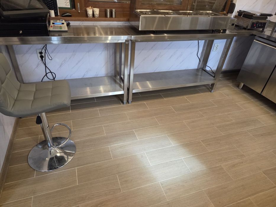 Професионално кухненско оборудване за закусвалния/заведение INOXIT