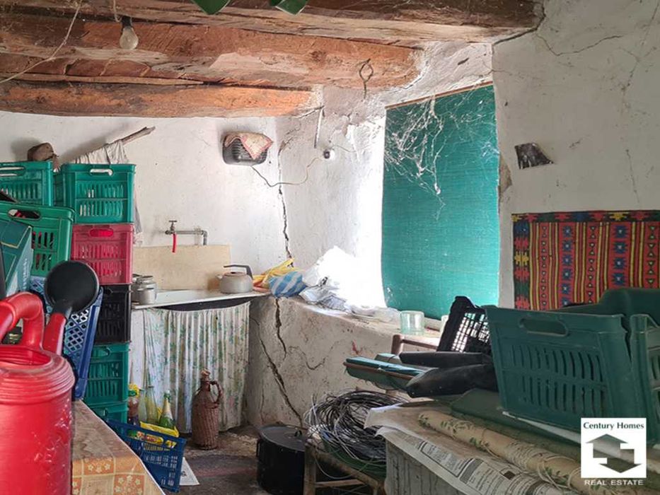 Продава се Къща в с. Балван, Област Велико Търново - 220 кв.м за 682 €/кв.м - Снимка #18