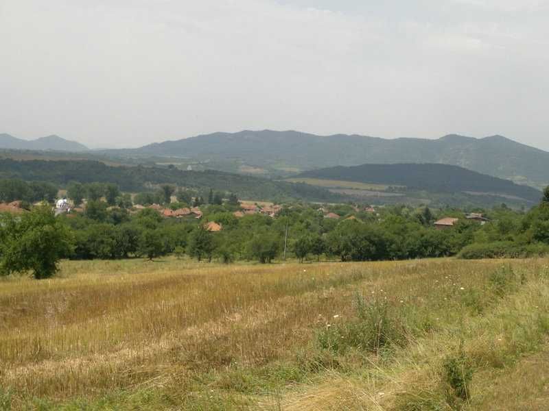 Продава се Земеделски имот в с. Джурово, Област София-област -  кв.м за 1529 €/дка - Снимка #3