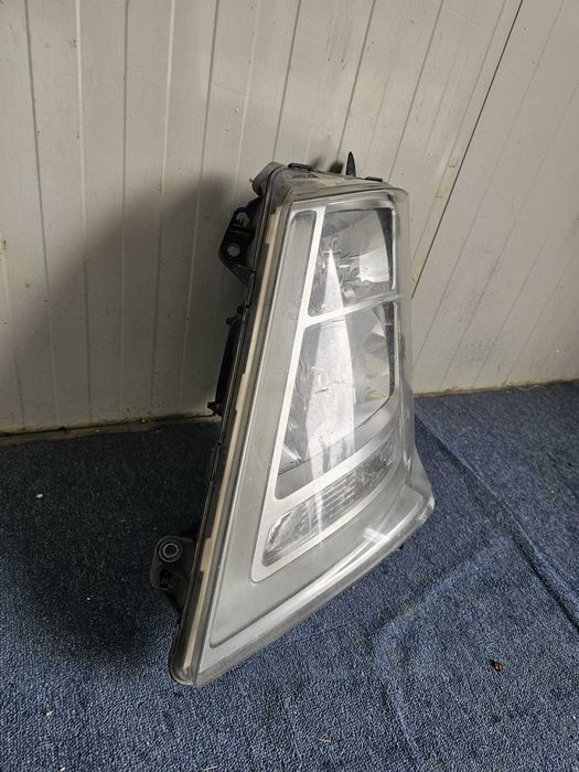 Far stanga H1/H7/LED/PY21W electric potrivit VOLVO FH II, FH16 II 2015