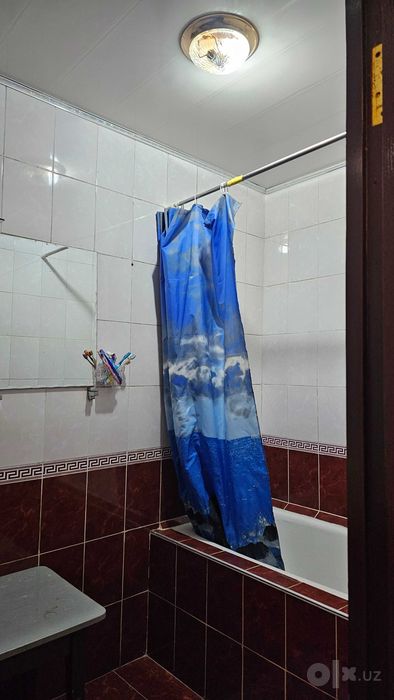 Срочно 4 хонали квартира сотилади сергели 8, хокимият