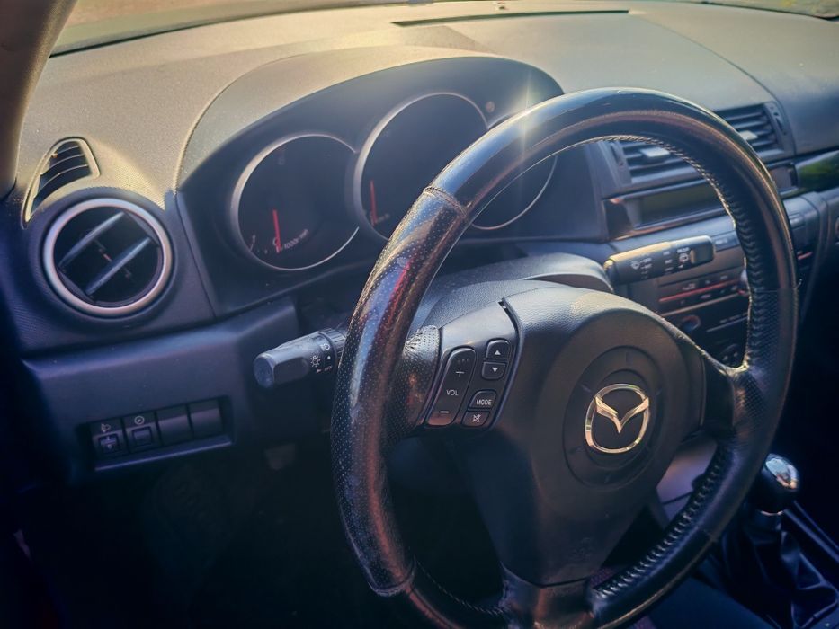 Vind Mazda 3. An fabricație 2006