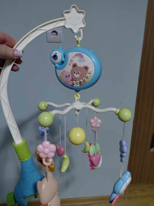 Carusel muzical pentru patut