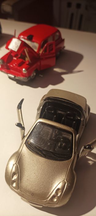 колекция метални колички