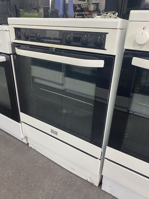 Печка с индукциони котлони VOSS Electrolux ELI 14321 HV клас: А+ 74л