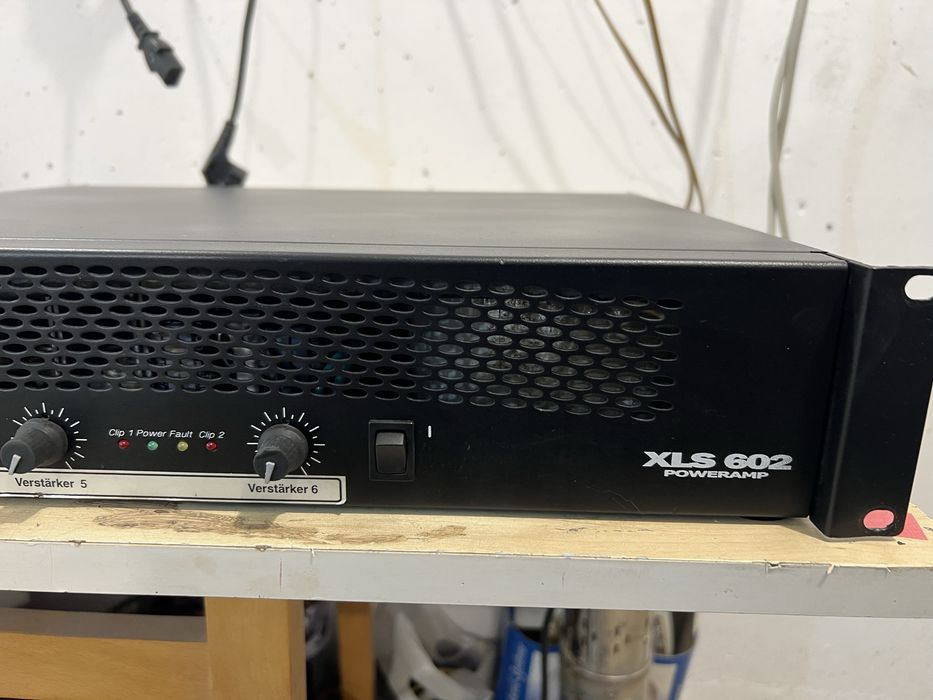 Crown XLS 602 2x840W