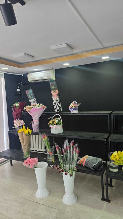 Продам стилаж под цветы