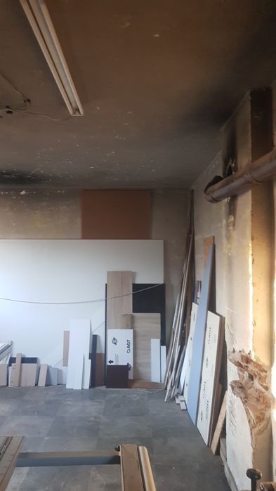 Продава промишлена сграда в гр.Дупница