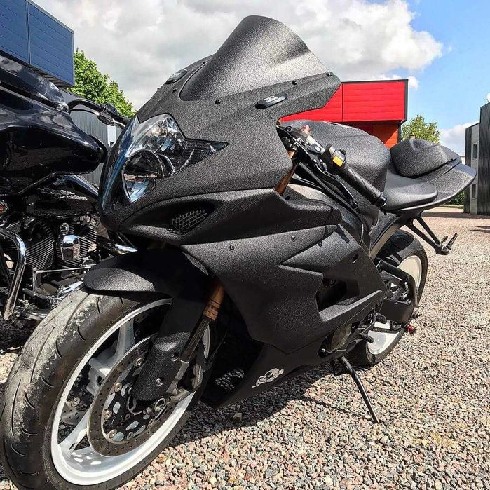 Боя Раптор/Raptor - най-здравото защитно покритие на пазара за бои