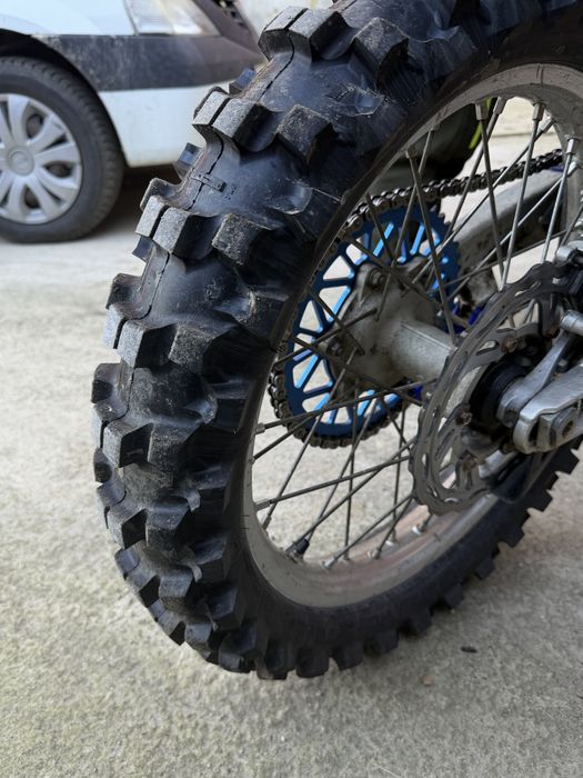 Vand yamaha yz 250f 2011 cu motorul blocat