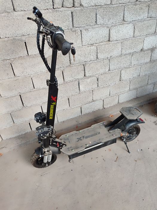 продаётся Электроскутер и Электросамокаты