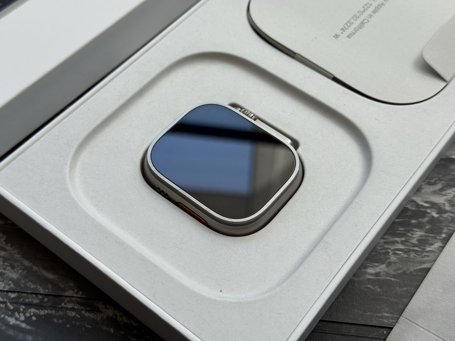 Apple Watch Ultra 2 49mm Titanium Ocean Band Гаранция