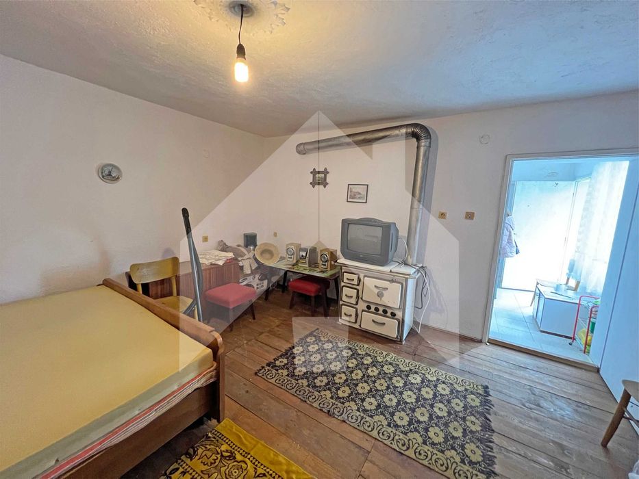 Продава се Къща в с. Зайчино ореше, Област Шумен - 61 кв.м за 318 €/кв.м - Снимка #9