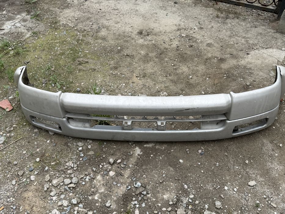 Бампер Toyota Hilux Surf 185