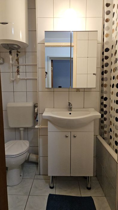 Proprietar, inchiriez garsoniera mobilata si utilata Piata Iancului, strada Avrig, contract ANAF