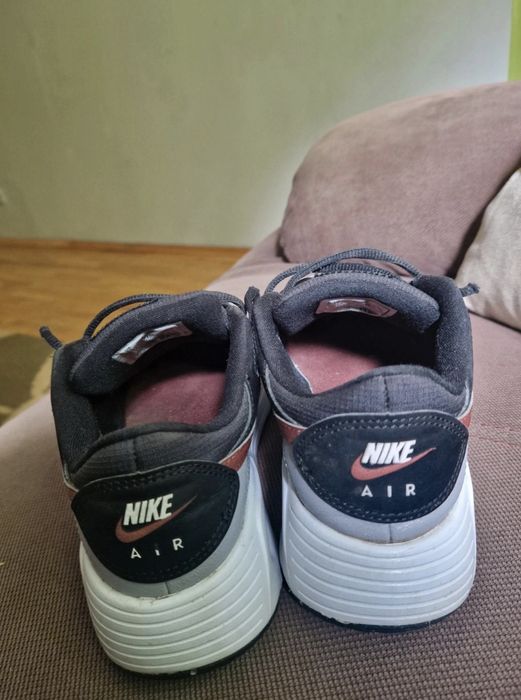 Adidași Nike Air Max mărimea 37,5