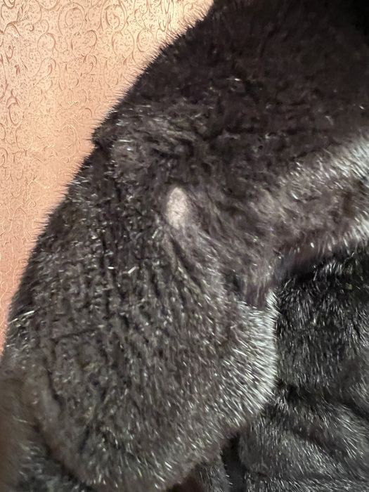 Продам норковую шубу