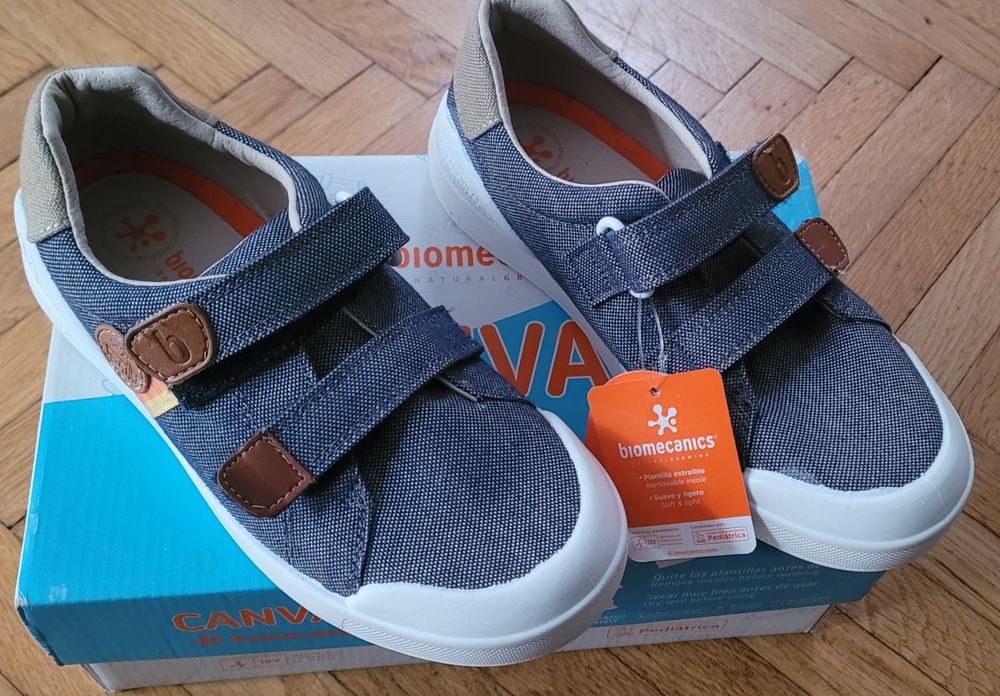 Tenisi NOI, Biomecanics