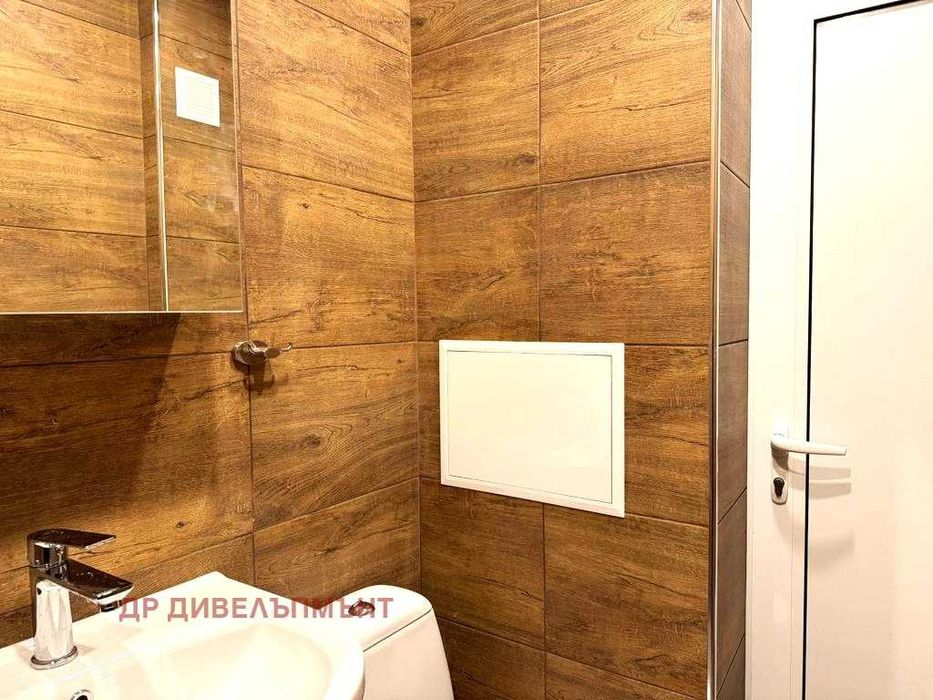 Дава се под наем Двустаен апартамент в София, Банишора - 52 кв.м за 561 € - Снимка #8