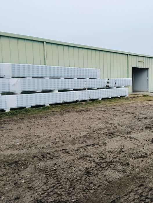 Panouri sandwich  acoperiș perete sistem complet producție proprie