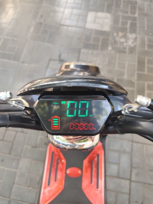 Продается Электро Скутер