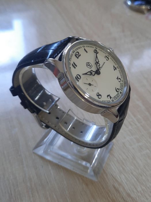 Наручные часы-Молния