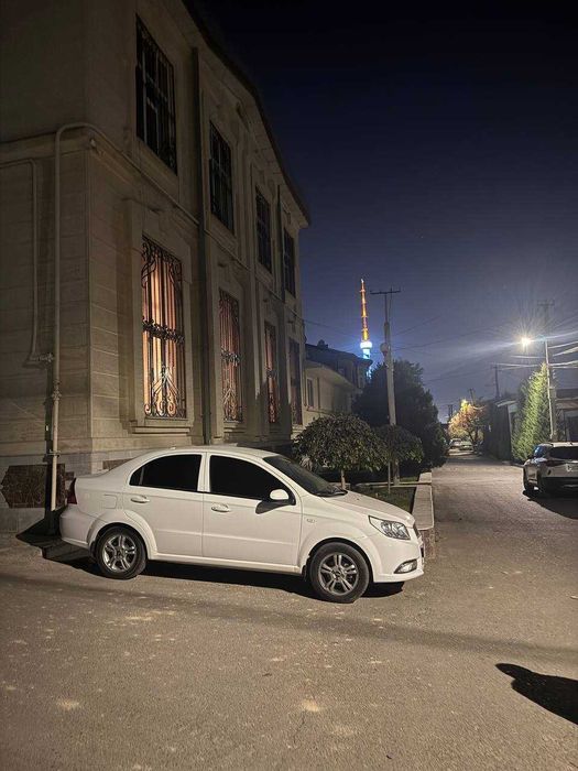 Продажа дома (участок) в Юнусабадском районе где чистый воздух!