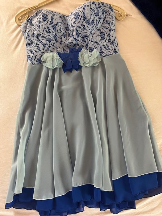 Rochie albastră elegantă de eveniment