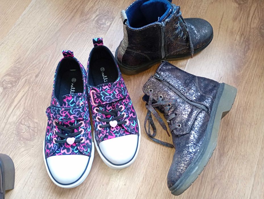 Боти за момиче номер 33