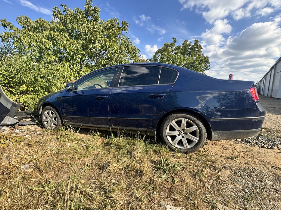 Dezmembrez Vw Passat B6 1.9 tdi
