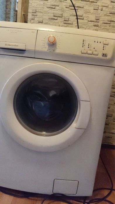 Продам стиралку
