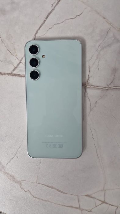 Продам телефон s23 fe