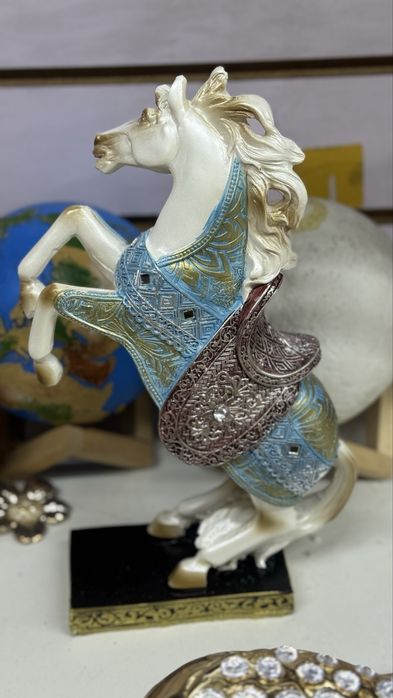 Статуэтка Лошадь