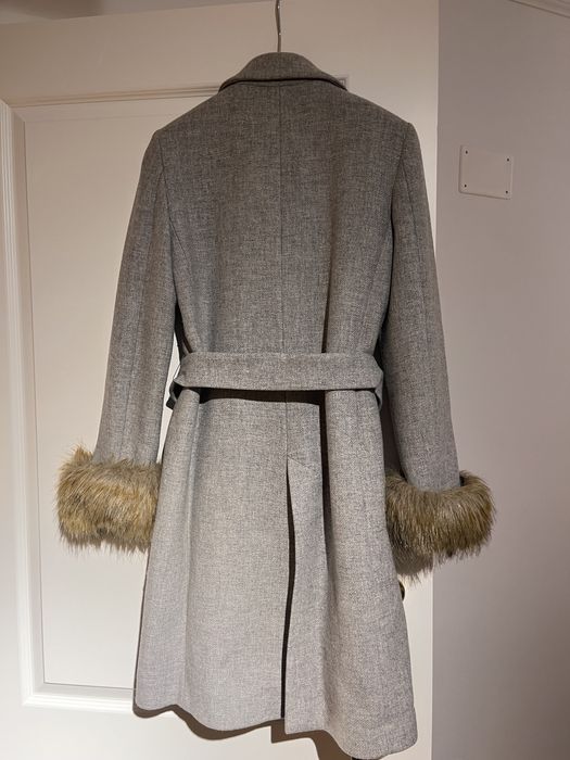 Vand palton gri Zara marimea XS S cu blanita la maneci cordon in talie