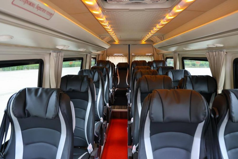 Микроавтобус Higer H7